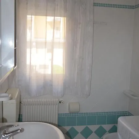 Apartment Alpina *